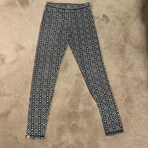 Hollister cool navy patterned leggings size xs